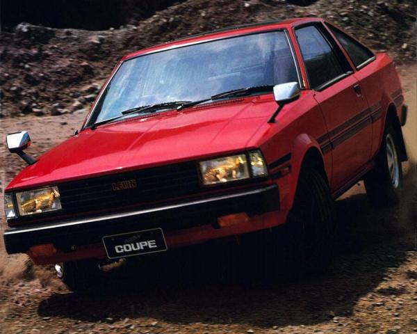 Фото Toyota Corolla Levin III (TE71) Хэтчбек 3 дв.