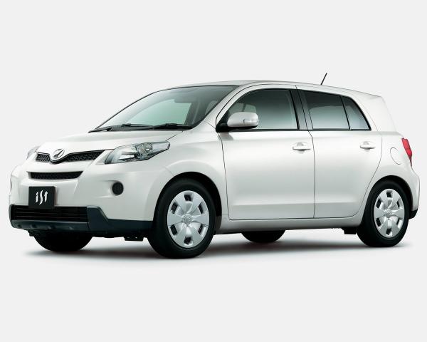 Фото Toyota Ist II Хэтчбек 5 дв.