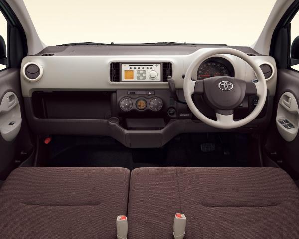 Фото Toyota Passo II (C30) Хэтчбек 5 дв.