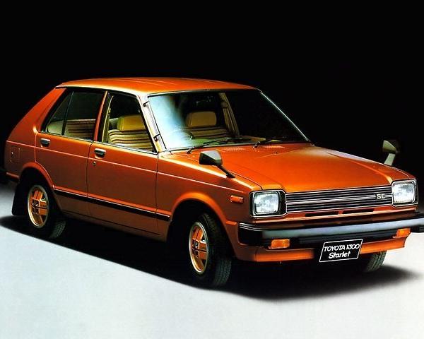 Фото Toyota Starlet II (P60) Хэтчбек 5 дв.