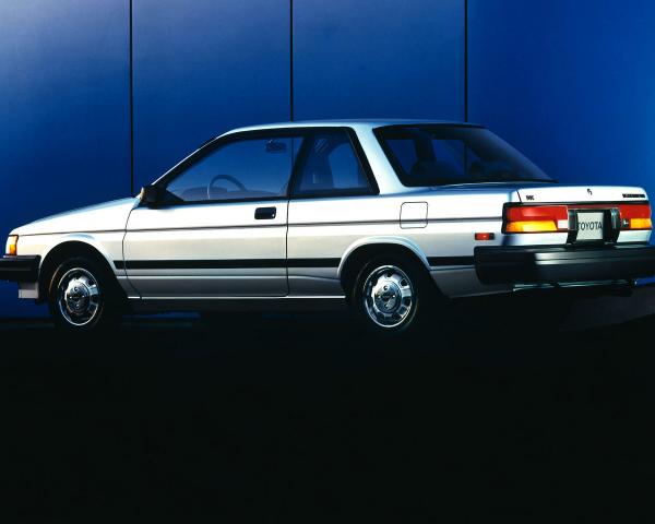 Фото Toyota Tercel III (L30) Седан 2 дв.