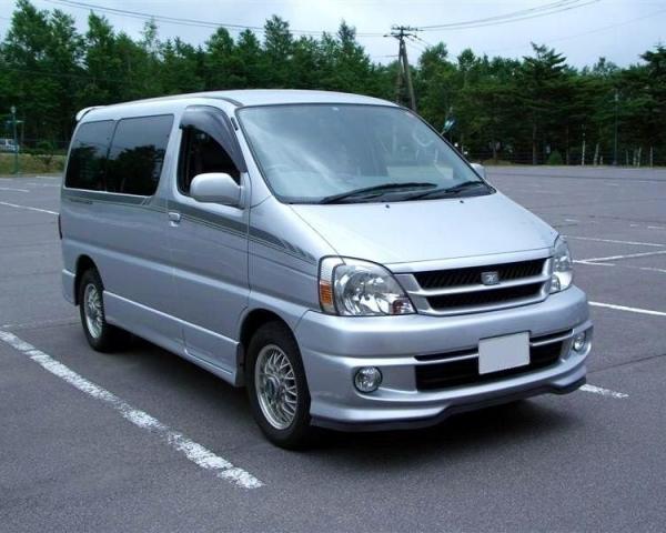 Фото Toyota Touring HiAce I Минивэн