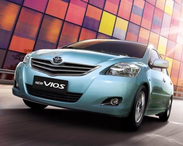 Фото Toyota Vios II Седан