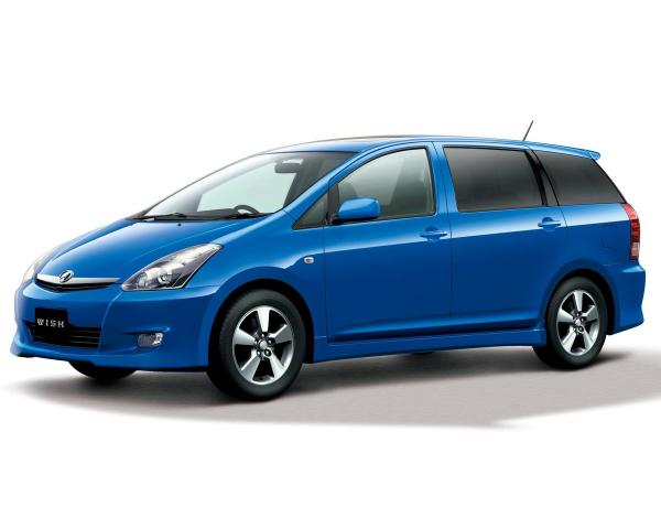 Фото Toyota Wish I Рестайлинг Компактвэн