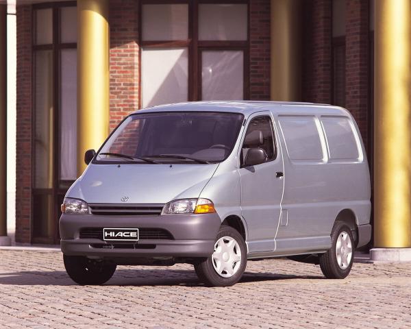 Фото Toyota HiAce XH10 Минивэн Long