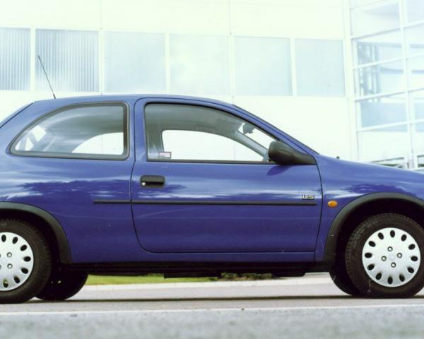 Фото Vauxhall Corsa B Хэтчбек 3 дв.