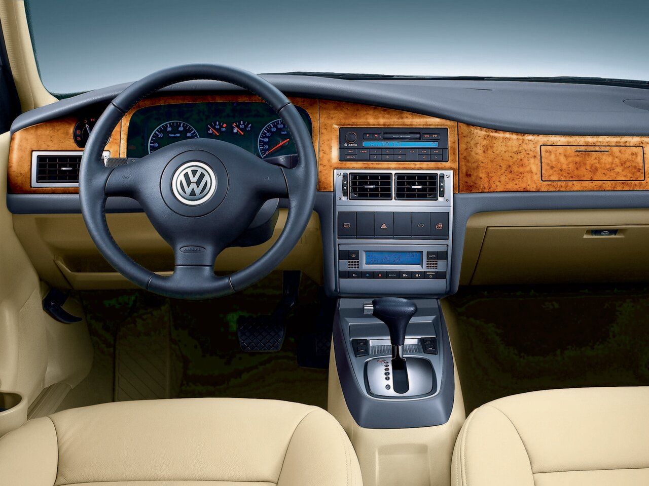 Фото Volkswagen Santana II Рестайлинг 2