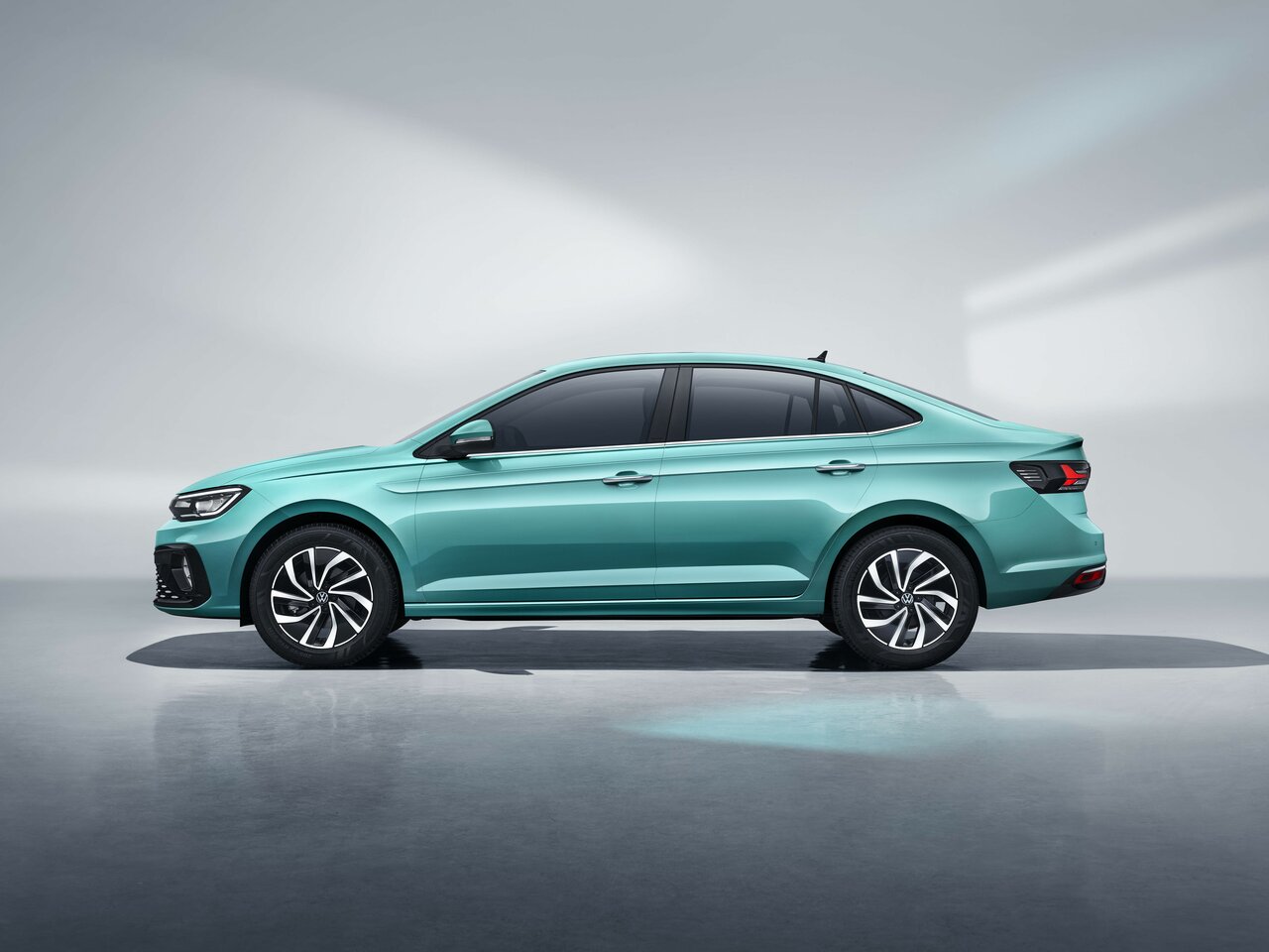 Фото Volkswagen Lavida XR I Седан