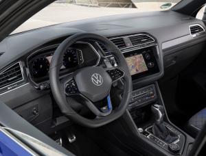 Фото Volkswagen Tiguan R I