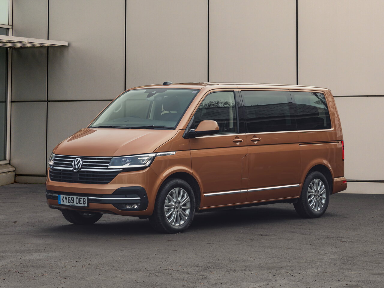 Volkswagen Transporter t6 Рестайлинг