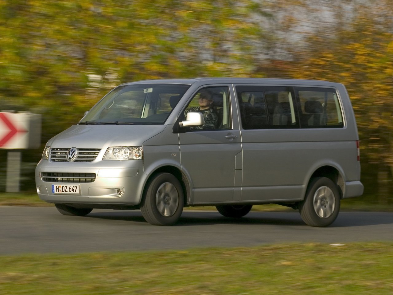 Фото Volkswagen Caravelle T5