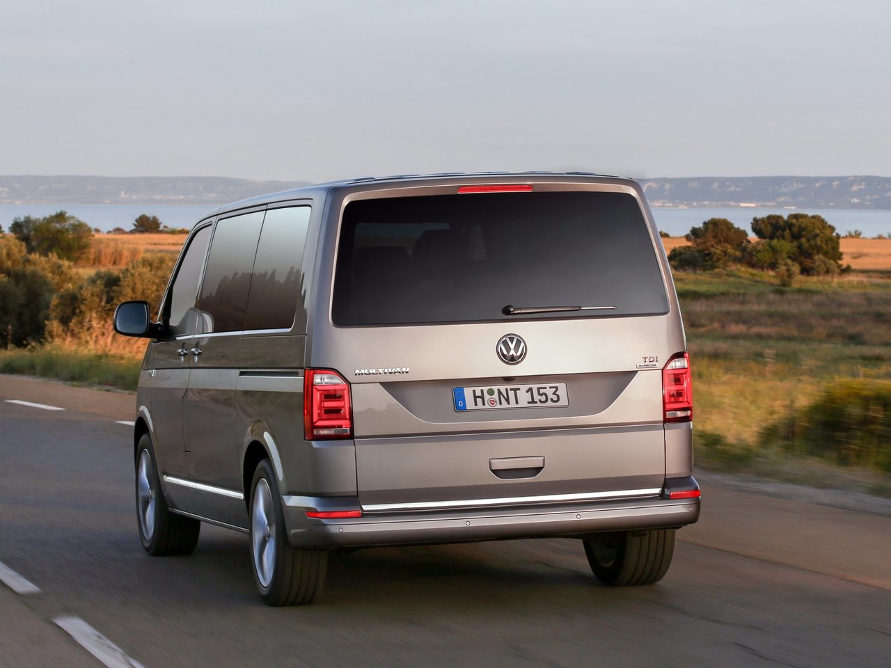 Характеристики 2.0 AMT Дизель, Полный привод, Робот, 204 л.с. Volkswagen  Multivan 2015 - 2020, Минивэн