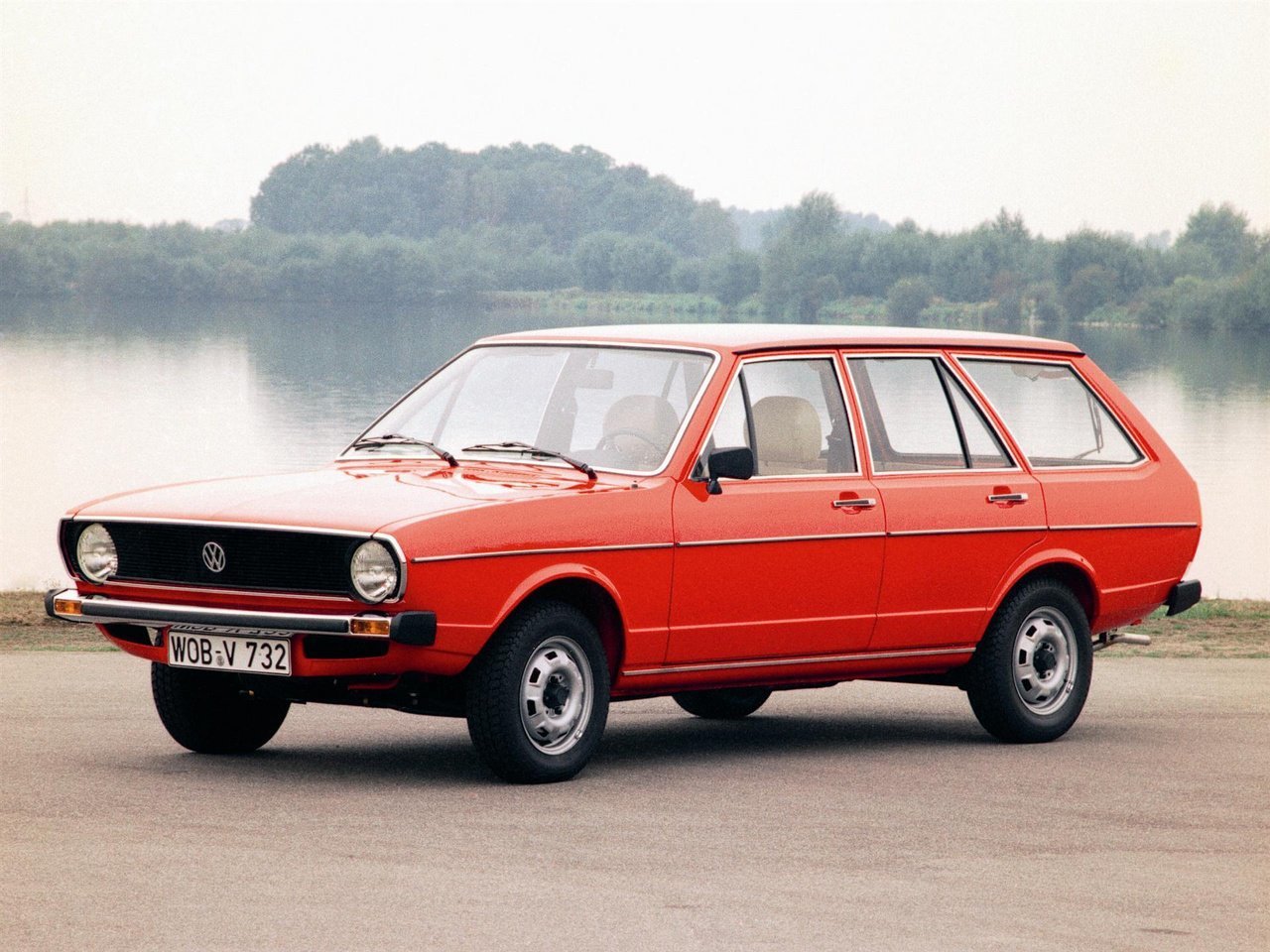 Характеристики 1.6 MT Бензин, Передний привод, Механика, 75 л.с. Volkswagen  Passat 1973 - 1981, Универсал 5 дв.