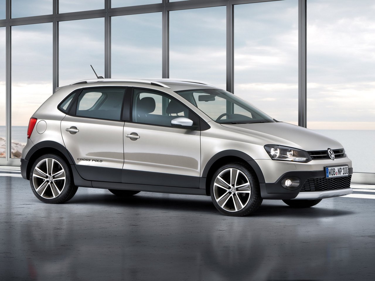 Характеристики 1.4 AMT Бензин, Передний привод, Робот, 85 л.с. Volkswagen  Polo 5 поколение 2009 - 2015, Хэтчбек 5 дв. Cross