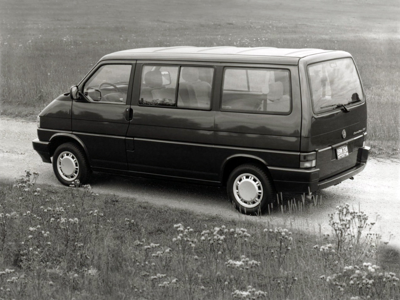 Фото Volkswagen EuroVan T4