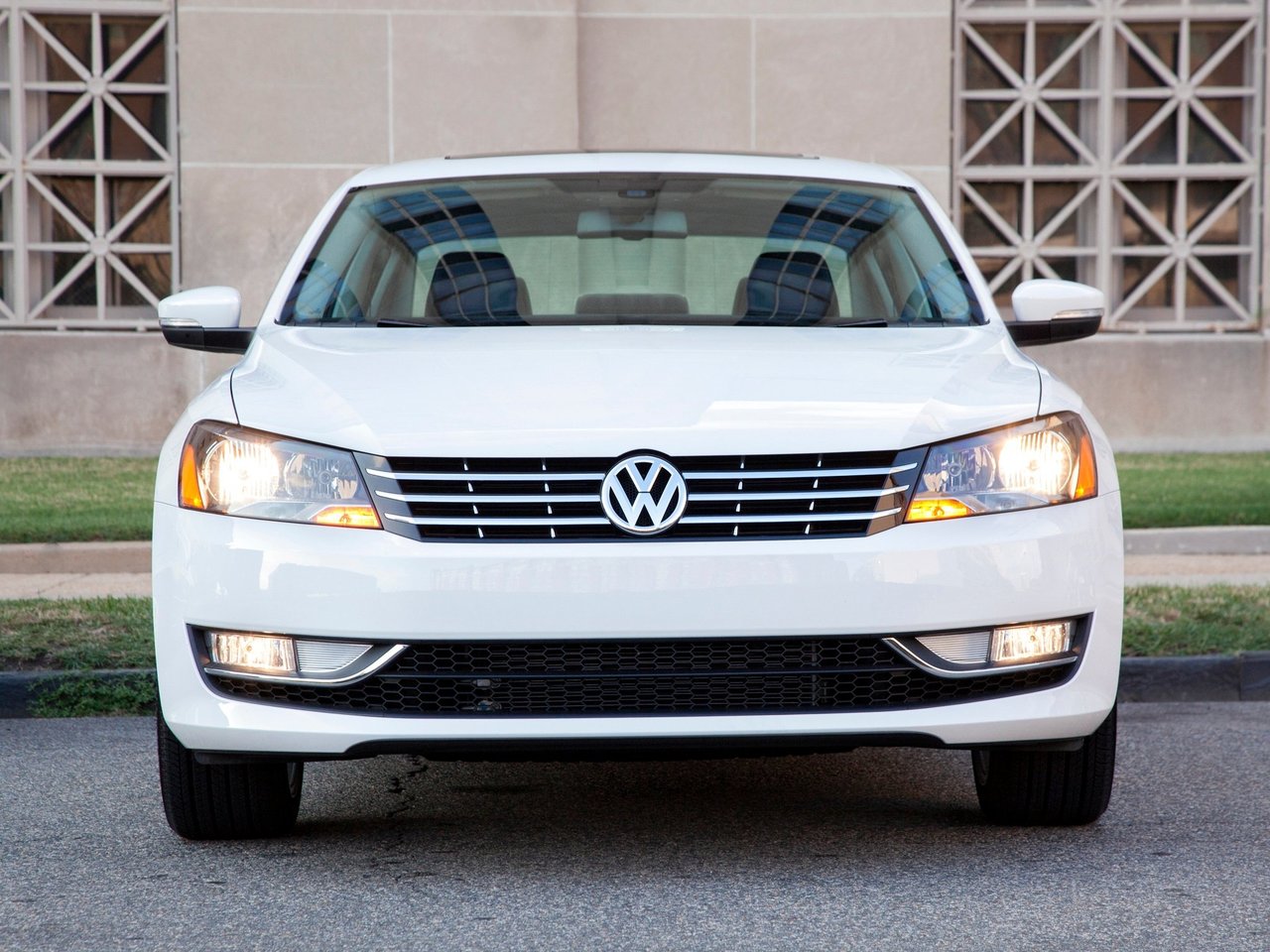 Фото Volkswagen Passat (North America) I