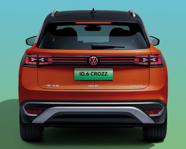 Фото Volkswagen ID.6 I Внедорожник 5 дв. Crozz