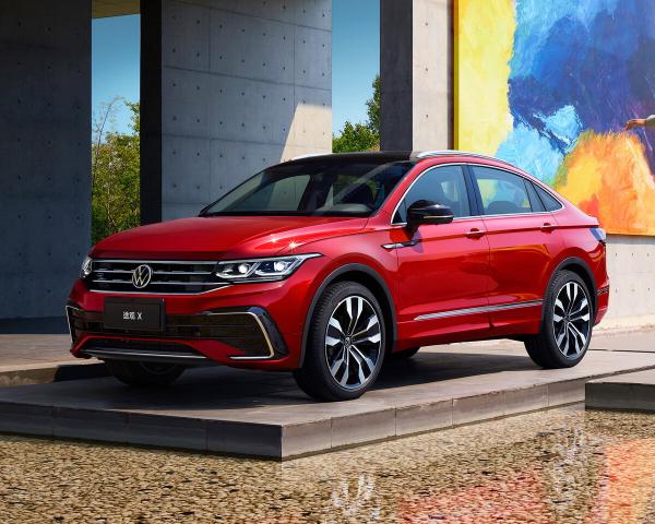 Фото Volkswagen Tiguan II Рестайлинг Внедорожник 5 дв. X