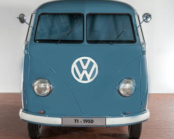 Фото Volkswagen Type 2 T1 Фургон