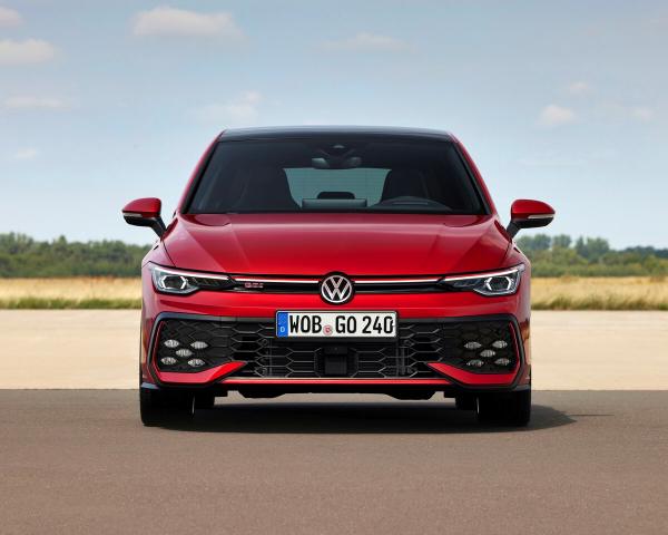 Фото Volkswagen Golf GTI VIII Рестайлинг Хэтчбек 5 дв.