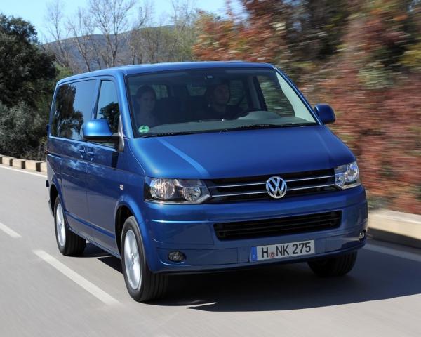 Фото Volkswagen Caravelle T5 Рестайлинг Минивэн SWB