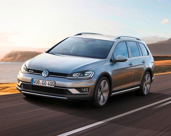 Фото Volkswagen Golf VII Рестайлинг Универсал 5 дв. Alltrack