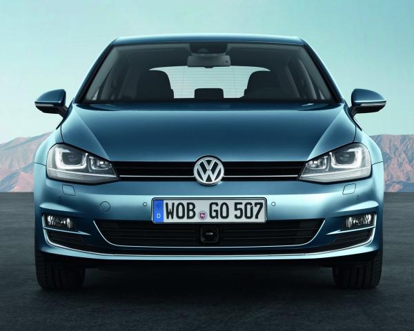 Фото Volkswagen Golf VII Хэтчбек 5 дв.