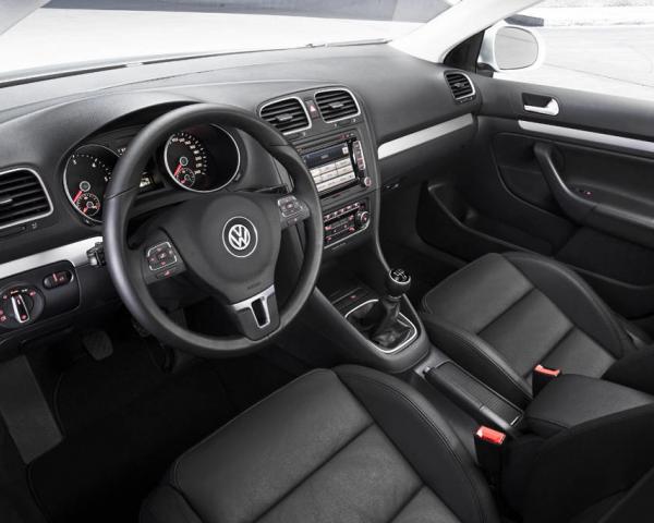 Фото Volkswagen Golf VI Универсал 5 дв.