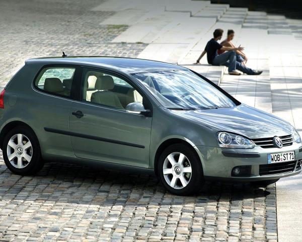 Фото Volkswagen Golf V Хэтчбек 3 дв.