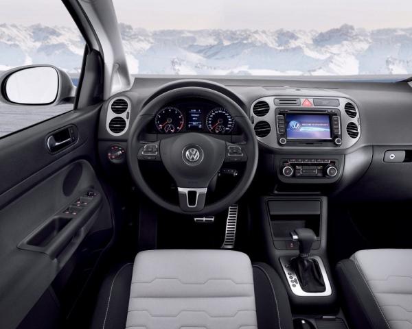 Фото Volkswagen Golf Plus I Хэтчбек 5 дв. Cross