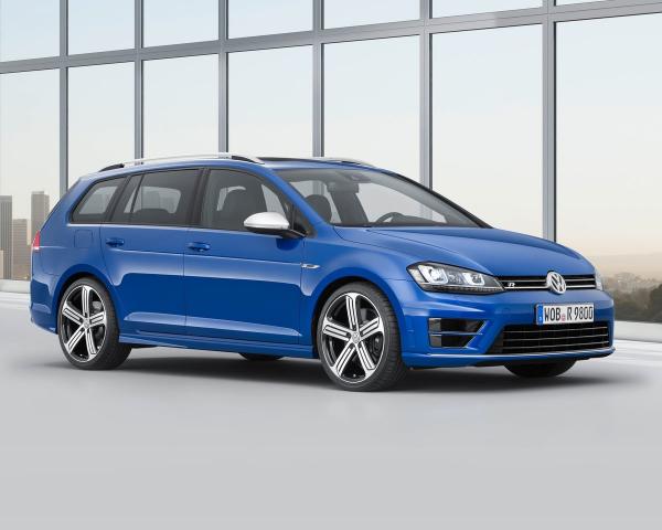 Фото Volkswagen Golf R VII Универсал 5 дв.