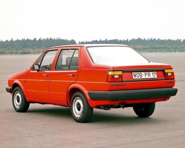 Фото Volkswagen Jetta II Седан