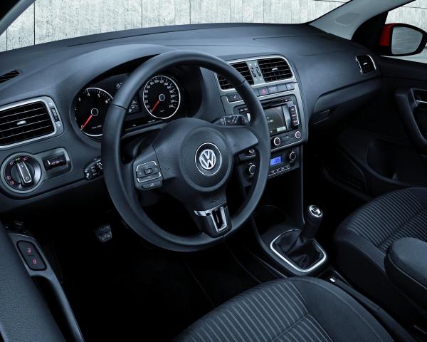 Фото Volkswagen Polo V Хэтчбек 5 дв.