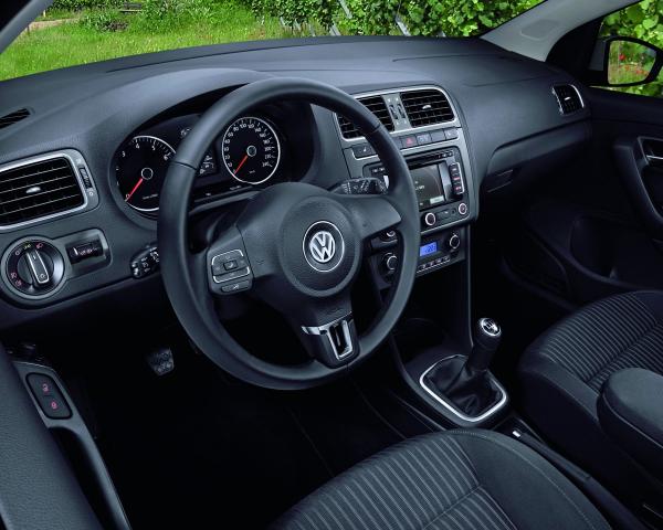 Фото Volkswagen Polo V Хэтчбек 3 дв.