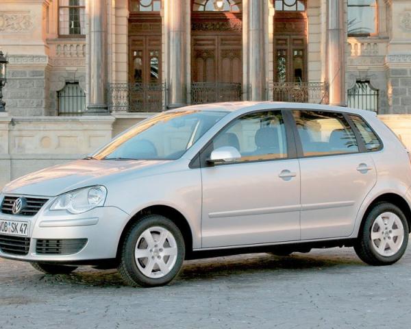 Фото Volkswagen Polo IV Рестайлинг Хэтчбек 5 дв.