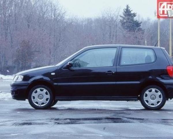 Фото Volkswagen Polo III Рестайлинг Хэтчбек 3 дв.