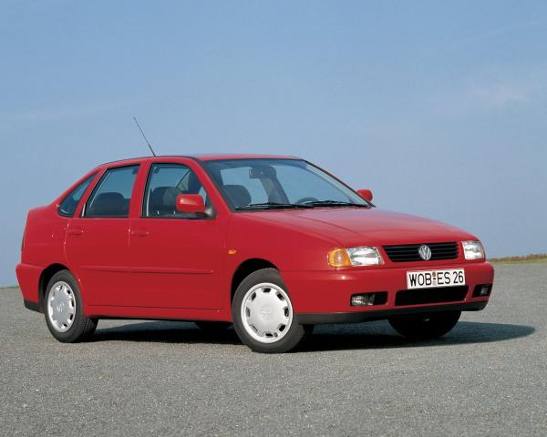 Фото Volkswagen Polo III Седан