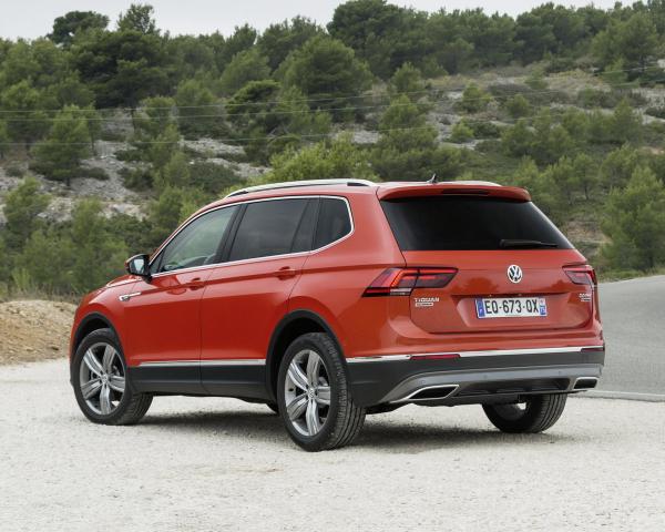 Фото Volkswagen Tiguan II Внедорожник 5 дв. Allspace