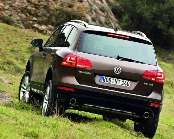 Фото Volkswagen Touareg II Внедорожник 5 дв.