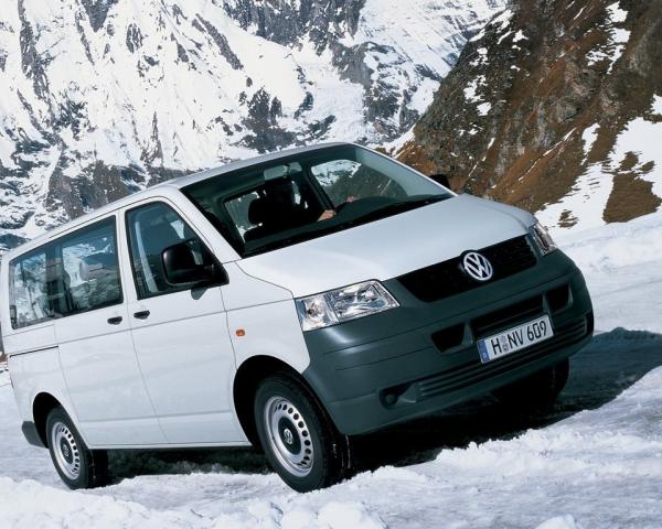 Фото Volkswagen Transporter T5 Рестайлинг Минивэн Long