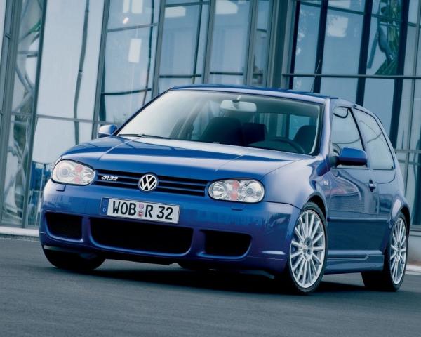 Фото Volkswagen Golf R32 IV Хэтчбек 3 дв.