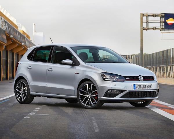 Фото Volkswagen Polo GTI V Рестайлинг Хэтчбек 5 дв.