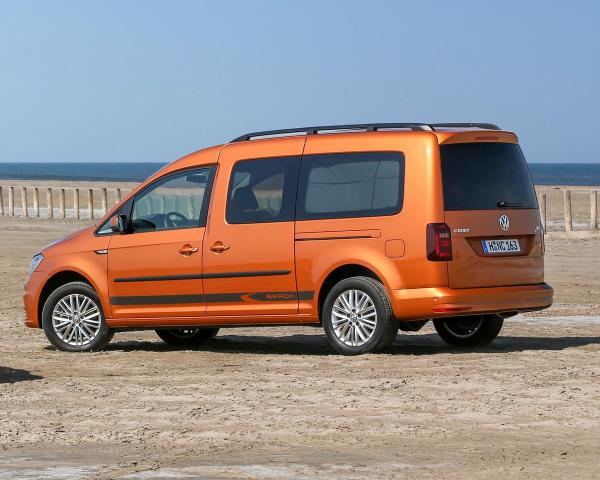 Фото Volkswagen Caddy IV Компактвэн Maxi