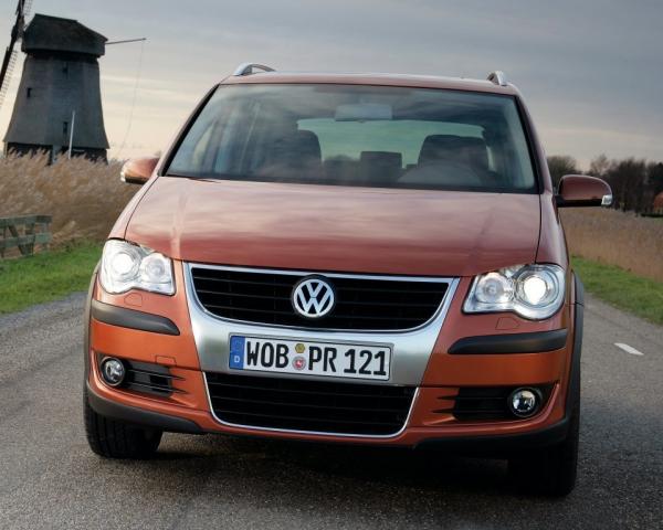 Фото Volkswagen Touran I Рестайлинг Компактвэн Cross