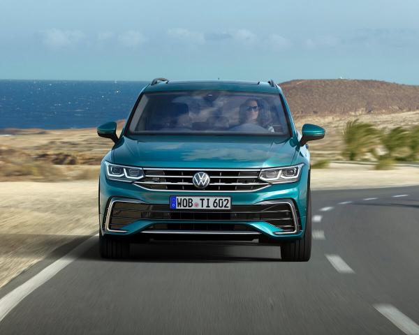 Фото Volkswagen Tiguan II Рестайлинг Внедорожник 5 дв.