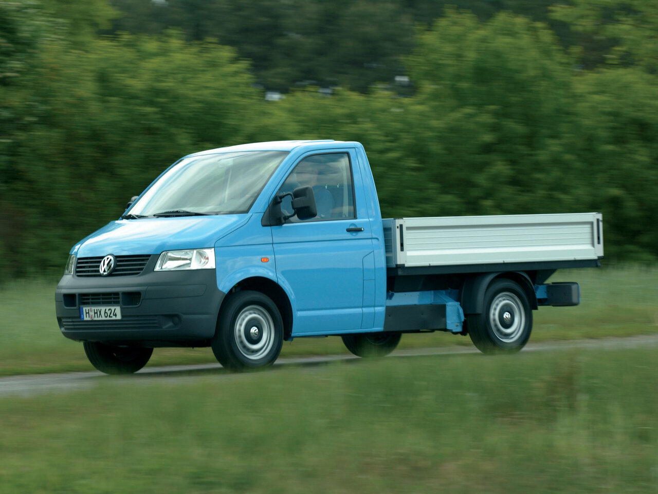 Характеристики 3.2 AT Бензин, Передний привод, Автомат, 235 л.с. Volkswagen  Transporter 2003 - 2009, Пикап Одинарная кабина