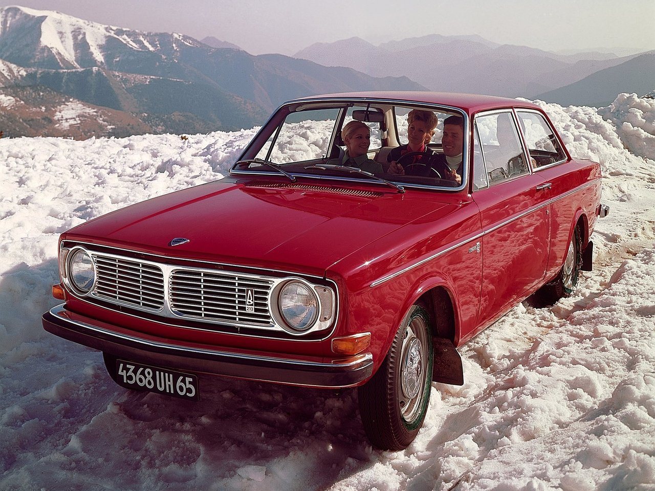 Фото Volvo 140 Series I