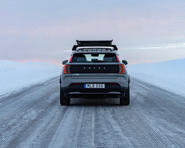 Фото Volvo EX30 Cross Country I Внедорожник 5 дв.