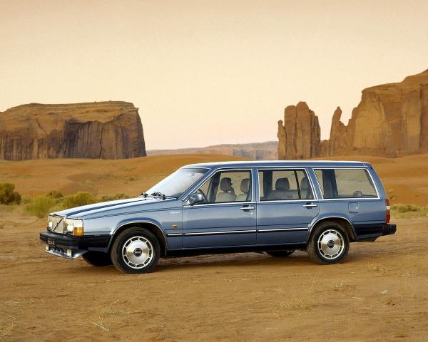 Фото Volvo 760 I Универсал 5 дв.