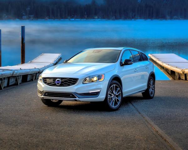 Фото Volvo V60 Cross Country I Универсал 5 дв.